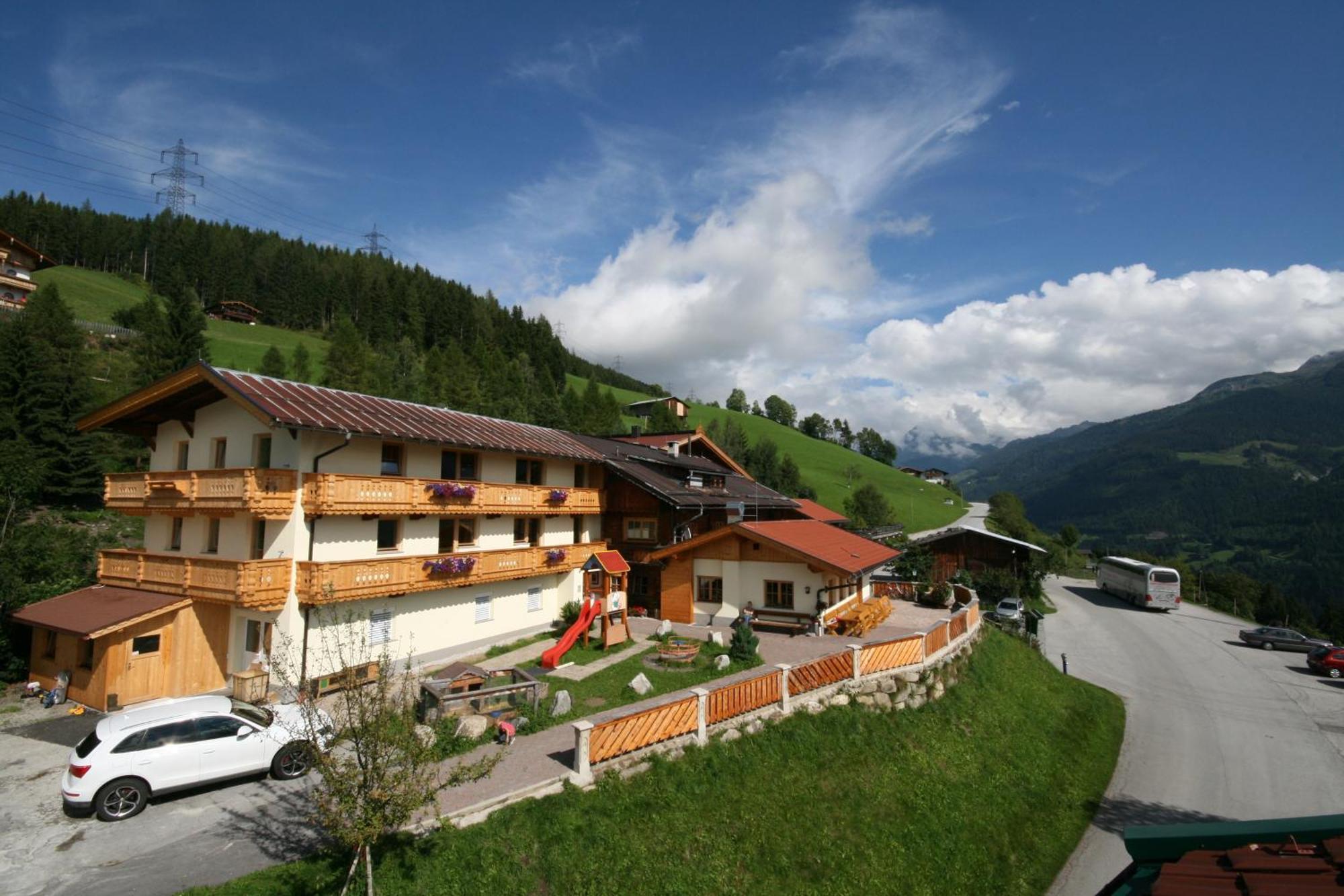 Alpengasthof Enzianhof Zell am Ziller Dış mekan fotoğraf